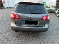Usata VW Passat 140 CV (102 kW) 2008 Grigio Station wagon
