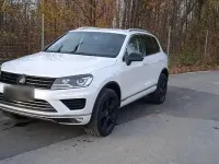 Gebraucht VW Touareg 262 PS (192 kW) 2015 Weiß SUV