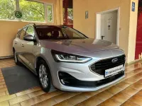 Gebraucht Ford Focus Cool & Connect 125 PS (91 kW) 2022 Silber Limousine