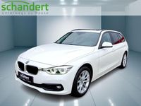 Gebraucht BMW 320 Advantage 184 PS (135 kW) 2018 Alpinweiß Kombi