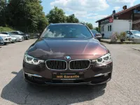 Gebraucht BMW 320 Sport Line 190 PS (139 kW) 2016 Rot Limousine