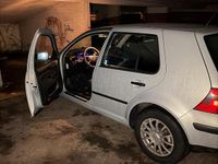 Gebraucht VW Golf IV 105 PS (77 kW) 2000 Silber Kleinwagen