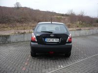 Gebraucht Kia Rio EX 97 PS (71 kW) 2008 Schwarz Kleinwagen