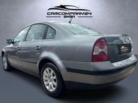 Gebraucht VW Passat Comfortline 102 PS (75 kW) 2002 Grau Limousine