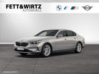 Gebraucht BMW 550e 489 PS (359 kW) 2024 Oxidgrau metallic Limousine