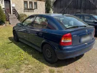 Gebraucht Opel Astra 101 PS (74 kW) 2002 Blau Limousine