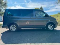 Gebraucht VW Multivan Team 140 PS (102 kW) 2010 Grau Van / Kleinbus