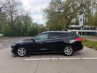 Second-hand Ford Focus 120 CP (88 kW) 2020 Albastru Break