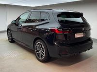 Gebraucht BMW 223 Active Tourer Efficient Dynamics 204 PS (150 kW) 2022 Saphirschwarz metallic Van / Kleinbus