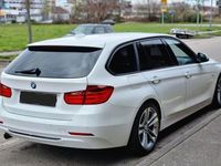 gebraucht BMW 318 d Sportline F31