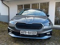 Neu Skoda 105 116 PS (85 kW) 2026 Grau Limousine