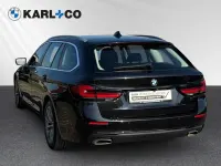Gebraucht BMW 520 190 PS (139 kW) 2023 Schwarz Kombi