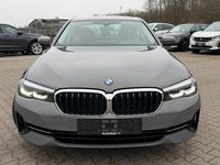 Gebraucht BMW 518 136 PS (100 kW) 2020 Grau Limousine