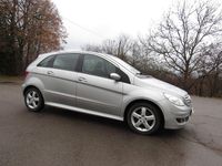 Gebraucht Mercedes B200 140 PS (102 kW) 2006 Silber Van / Kleinbus