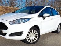 Gebraucht Ford Fiesta Trend 80 PS (58 kW) 2015 Weiß Kleinwagen