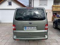 Second-hand VW T5 Startline 131 CP (96 kW) 2008 Verde Van