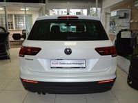 gebraucht VW Tiguan Comfortline 2.0 TDI IQ.Drive LED Navi ACC AHK