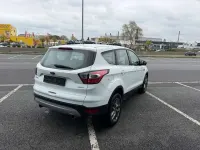 Gebraucht Ford Kuga Trend 120 PS (88 kW) 2017 Frostweiß SUV