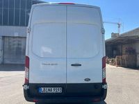 Second-hand Ford Transit 170 CP (125 kW) 2018 Alb Monovolum