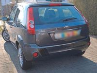 Gebraucht Ford Fiesta 69 PS (50 kW) 2008 Blau Kleinwagen