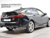 Gebraucht BMW 220 M Sport 178 PS (130 kW) 2022 Saphirschwarz metallic Coupé