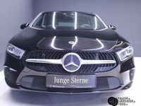 Gebraucht Mercedes A200 Progressive 163 PS (119 kW) 2020 Metalliclack kosmosschwarz Limousine
