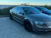 Gebraucht VW Phaeton 239 PS (175 kW) 2014 Gold Limousine