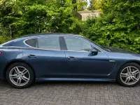 Gebraucht Porsche Panamera 4S 400 PS (294 kW) 2010 Blau Kleinwagen