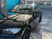 Gebraucht BMW 120 170 PS (125 kW) 2009 Schwarz Kleinwagen