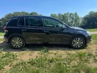 Gebraucht VW Golf VI Highline 122 PS (89 kW) 2011 Schwarz Kleinwagen