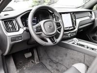 Gebraucht Volvo XC60 Plus 455 PS (334 kW) 2023 Onyx black metallic SUV