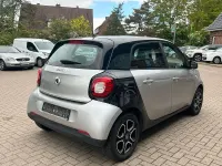 Używany Smart ForFour Prime 71 KM (52 kW) 2014 Srebrny Hatchback