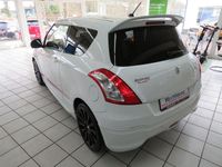 Gebraucht Suzuki Swift 94 PS (69 kW) 2014 Weiß Kleinwagen