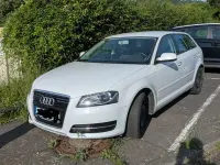 Gebraucht Audi A3 Attraction 105 PS (77 kW) 2013 Weiß Limousine