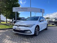 Gebraucht VW Golf VIII Active 116 PS (85 kW) 2022 Pure white Limousine