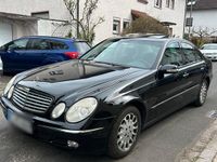 Gebraucht Mercedes E220 150 PS (110 kW) 2004 Schwarz Limousine