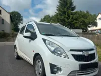 Gebraucht Chevrolet Spark 71 PS (52 kW) 2010 Weiß Kleinwagen