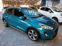 Gebraucht Ford Fiesta Active 101 PS (74 kW) 2018 Blau Kleinwagen