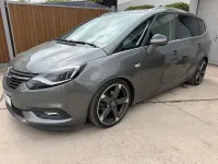 Gebraucht Opel Zafira Innovation 140 PS (102 kW) 2016 Quarz grau Van / Kleinbus