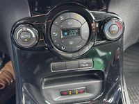 Gebraucht Ford Fiesta Titanium 95 PS (69 kW) 2016 Blau Limousine