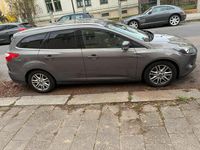 Gebraucht Ford Focus 150 PS (110 kW) 2014 Grau Kombi