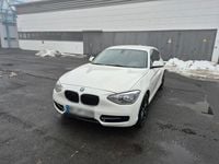 Gebraucht BMW 118 Coupé Sport Line 150 PS (110 kW) 2013 Weiß Coupé