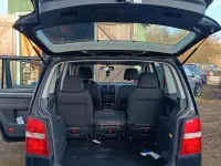 Gebraucht VW Touran 100 PS (73 kW) 2006 Schwarz Van / Kleinbus