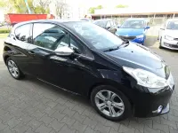 Gebraucht Peugeot 208 Allure 120 PS (88 kW) 2013 Schwarz Kleinwagen