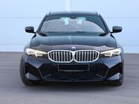 Gebraucht BMW 330 M Sport 245 PS (180 kW) 2024 Schwarz Kombi