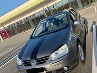 Gebraucht VW Golf V 116 PS (85 kW) 2005 Grau Kleinwagen
