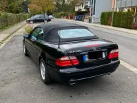 Gebraucht Mercedes CLK320 Avantgarde 218 PS (160 kW) 2001 Schwarz Cabrio