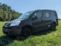 Gebraucht Citroën Berlingo 92 PS (67 kW) 2015 Schwarz Van / Kleinbus