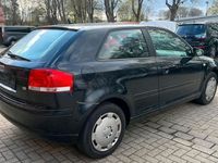 gebraucht Audi A3 schwarz 1.6 Benzin *TÜV NEU * Bj. 2008