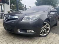 Gebraucht Opel Insignia Edition 131 PS (96 kW) 2011 Grau Limousine